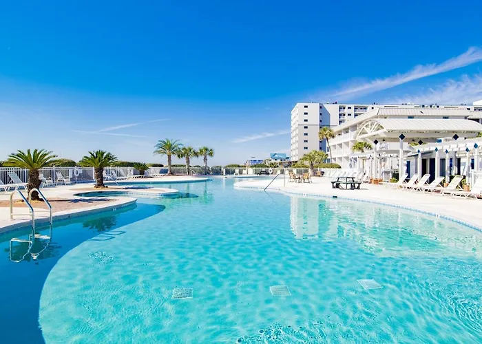 Beachfront Stylish - Stunning Views! *